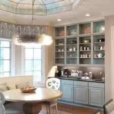 Breakfast room cabinet design